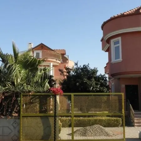 Vila You And Your Family Will Love This 5 Star Beach With Private Pool In Alanya, Alanya 1023