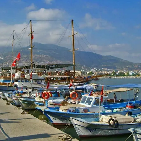 You And Your Family Will Love This 5 Star Beach With Private Pool In Alanya, Alanya 1023 Vila Konaklı