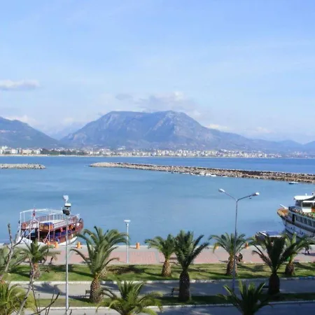 You And Your Family Will Love This 5 Star Beach With Private Pool In Alanya, Alanya 1023 Vila