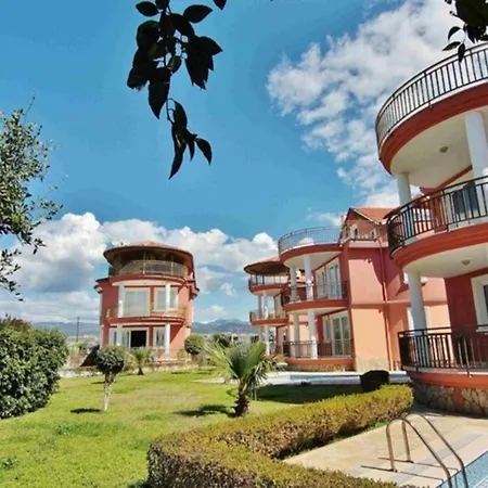 You And Your Family Will Love This 5 Star Beach With Private Pool In Alanya, Alanya 1023 Vila *