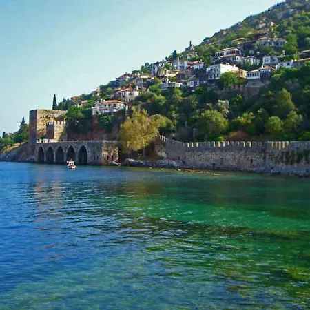 You And Your Family Will Love This 5 Star Beach With Private Pool In Alanya, Alanya 1023
